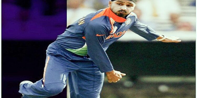 আন্তর্জাতিক ক্রিকেটকে বিদায় জানালেন ভারতীয় স্পিনার হরভজন সিং