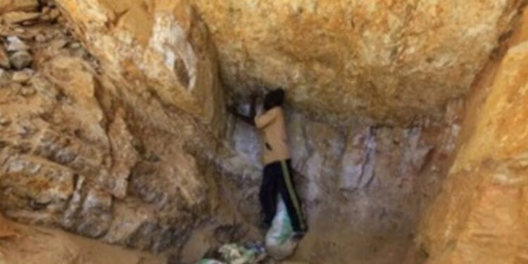 দক্ষিণ সুদানের পশ্চিম কর্ডোফান রাজ্যে সোনার খনিতে ধ্বস, ৩৮ জন শ্রমিকের মৃত্যু