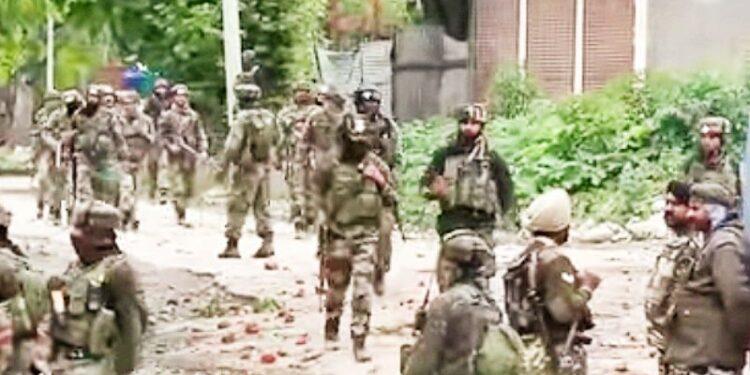 জম্মু-কাশ্মীরে দুই পৃথক এনকাউন্টারে খতম ৪ পাকিস্থানিসহ ৬ জেএম জঙ্গি