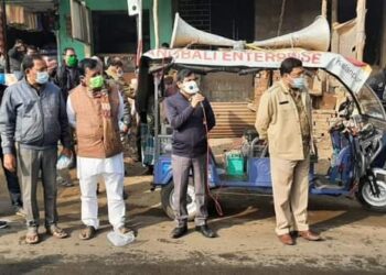 মঙ্গলকোটে করোনা নিয়ে সচেতনতামূলক প্রচারে পথে নামলেন বিধায়ক ও প্রশাসনিক আধিকারিকরা