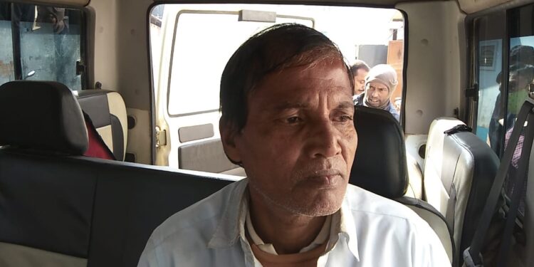 মৃত ব্যক্তির হয়ে অন্যকে জমি মালিক সজিয়ে আর্থিক প্রতারণা,গ্রেফতার প্রৌঢ়