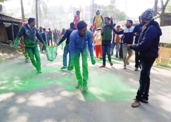 পূর্ব বর্ধমানে ২৪ ঘন্টায় বাড়লো ৩ গুন সংক্রমন,স্বাভাবিক ছন্দে ফিরে আসা মানুষের কোভিড বিধিনিষেধ পালনে অনীহা