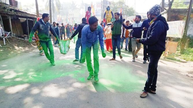পূর্ব বর্ধমানে ২৪ ঘন্টায় বাড়লো ৩ গুন সংক্রমন,স্বাভাবিক ছন্দে ফিরে আসা মানুষের কোভিড বিধিনিষেধ পালনে অনীহা