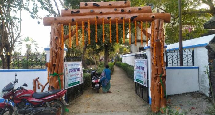 গুসকরা পৌরসভার উদ্যোগে শিশুদের জন্য চালু হলো পার্ক