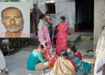 ফের দেনায় দায়ে হতাশায় আত্মঘাতী হলেন পূর্ব বর্ধমানের এক কৃষক