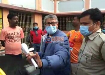 হয়নি পানীয় জলের প্রতিশ্রুতি পূরণ, গ্রামবাসীদের বিক্ষোভের মুখে পড়লেন তৃণমূল বিধায়ক