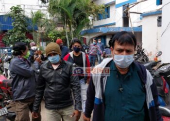 এসটিএফের অভিযানে ৬৫ কোটি টাকার হেরোইনসহ বর্ধমান থেকে গ্রেফতার বাবা ও ছেলে