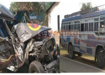 যাত্রীবাহী বাস ও শববাহী গাড়ির মুখোমুখি সংঘর্ষ, আহত ৬