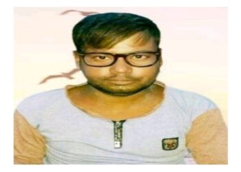 তাঁত শ্রমিককে খুনের অভিযোগ তাঁত মালিক ও তাঁর পরিবার সদস্যদের বিরুদ্ধে