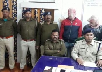 ব্যবসায়ীর কাছ থেকে টাকা ছিনতাইয়ের ঘটনার কিনারা করল মানিকচক থানার পুলিশ