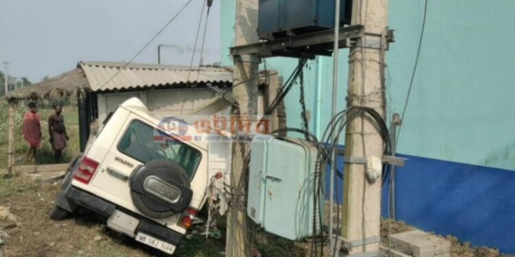 কেতুগ্রামে চারচাকা গাড়ির ধাক্কায় গুরুতর জখম বাইক আরোহী সিভিক ভলেন্টিয়ার