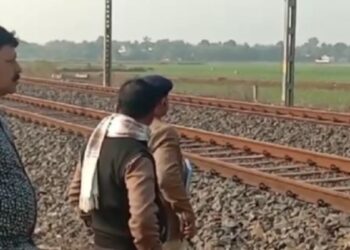 ট্রেনে কাটা পড়ে মৃত্যু অজ্ঞাত পরিচয় মহিলার