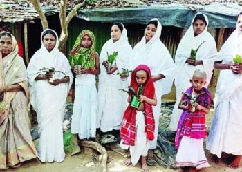 মন্দির তৈরি করার জন্যই পরিকল্পিত গণহত্যা,দূর্ঘটনা নয় : চাঞ্চল্যকর দাবি পিক আপ ভ্যানের ধাক্কায় মৃত বাংলাদেশের ৫ ভাইয়ের পরিবারের