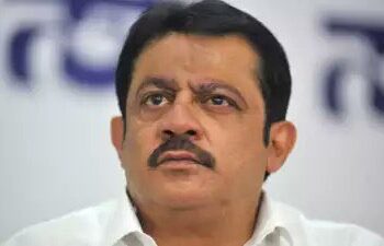 ‘ধর্ষণ আটকাতেই হিজাব,ভারতে হিজাব পড়ে না বলেই ধর্ষণে বিশ্বে প্রথম’ : হিজাবের সমর্থনে দাবি করলেন  কংগ্রেস নেতা জমির আহমেদ