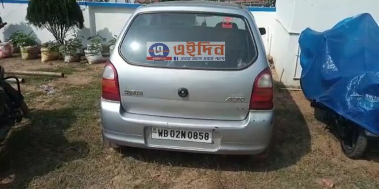 ‘চিকিৎসক’ এর গাড়িতে চোলাই মদ! মঙ্গলকোটে পুলিশের হাতে পাকড়াও দুই