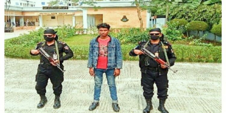 বরপন বাবদ অর্থ না পেয়ে স্ত্রীর গলার নলি কেটে খুন, গ্রেফতার ‘খুনি স্বামী’