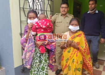 চালকলের মালিকের ব্যাগ থেকে লক্ষাধিক টাকা হাত সাফাই, মহিলা কেপমার দলের দুই সদস্যকে গ্রেফতার করল ভাতার থানার পুলিশ