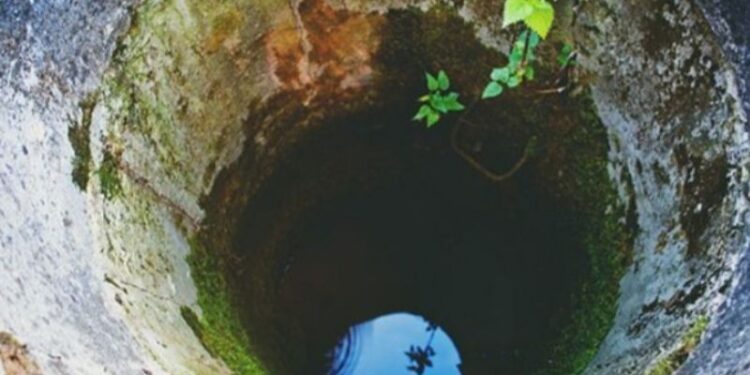 উত্তরপ্রদেশের কুশিনগরে কুয়োয় পড়ে ১১ জনের মৃত্যু