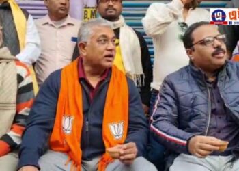 ছাত্রনেতা আনিস খানের মৃত্যুর ঘটনা নিয়ে রাজ্য সরকারকেই কাঠগড়ায় তুললেন দিলীপ ঘোষ