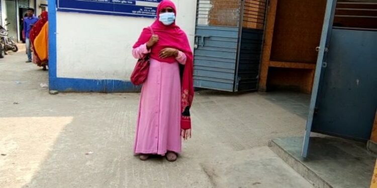 কর্ণাটক থেকে হিজাব বিতর্ক এবার পশ্চিমবঙ্গের মালদায়