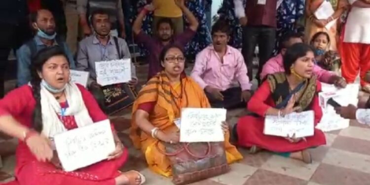 ভোটের নামে পূর্ব বর্ধমান জেলাতেও ‘লুঠের পুরভোট’ হয়েছে বলে অভিযোগ তুললেন বিরোধীরা