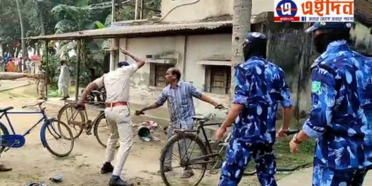 তৃণমূলের বিরুদ্ধে বুথ দখলের অভিযোগ পূর্ব বর্ধমানের গুসকরায়, পুলিশ-জনতা খন্ডযুদ্ধ,পুলিশের লাঠিচার্জ, পালটা ইঁট বৃষ্টি,জখম ৪ পুলিশকর্মী