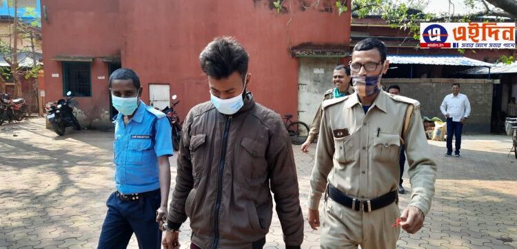 পূর্ব বর্ধমানের কেতুগ্রামে আগ্নেয়াস্ত্রসহ গ্রেফতার কুখ্যাত দুষ্কৃতি