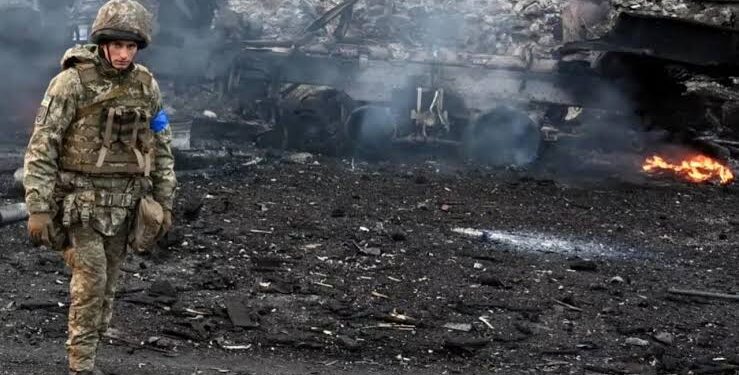 ইউক্রেনের সুমি শহরে রাশিয়ার বিমান হামলায় ২১ জনের মৃত্যুর দাবি