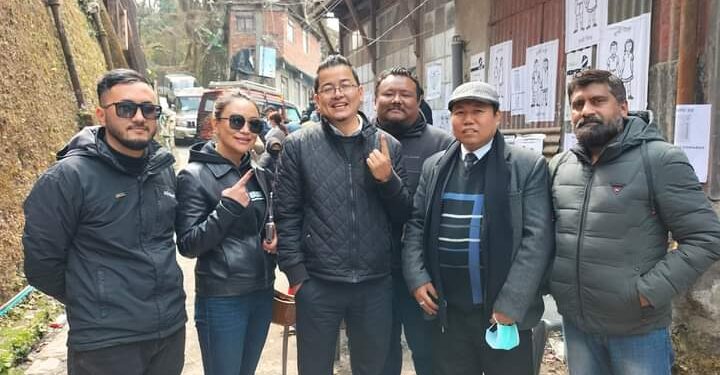 দার্জিলিং পুরসভা নবাগত দল হামরো পার্টির দখলে