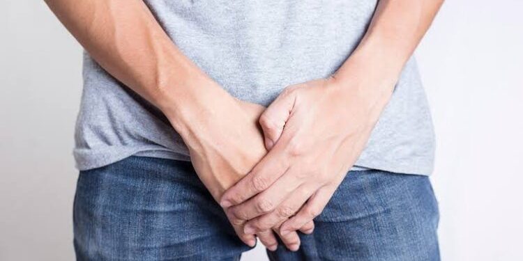 ধারালো ব্লেড দিয়ে মূক ও বধির যুবকের যৌনাঙ্গ কেটে দেওয়ায় অভিযোগ, গ্রেফতার প্রতিবেশী