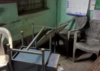 আউশগ্রামে ক্লাবে চড়াও হয়ে ভাঙচুর ও বিজেপি নেতাকে হুমকির অভিযোগ তৃণমূলের অঞ্চল সভাপতির বিরুদ্ধে