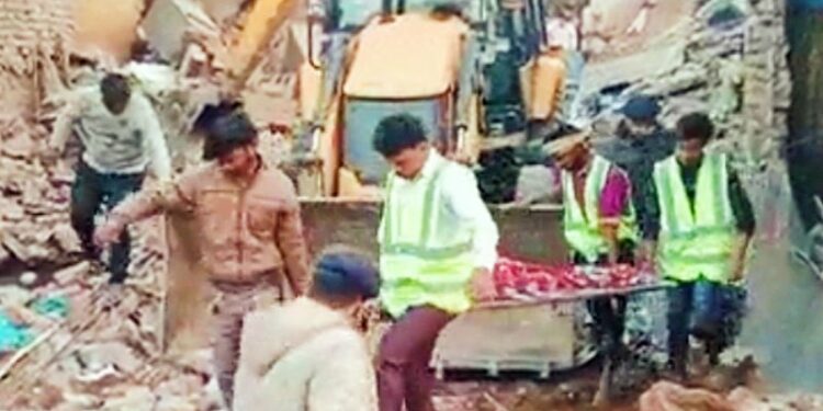 ভাগলপুরে বাড়িতে বিস্ফোরণে ৭ জনের মৃত্যু,আহত ৮