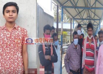 ইতিহাস পরীক্ষা নিয়ে দুঃশ্চিন্তার জেরে গলায় ফাঁস দিয়ে আত্মঘাতী কাটোয়ার মাধ্যমিক পরীক্ষার্থী