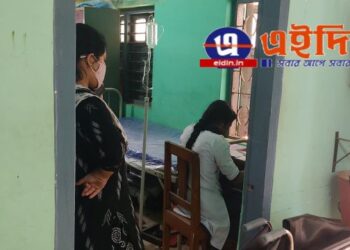 পূর্ব বর্ধমান জেলার ভাতার থানার পুলিশের তৎপরতায় হাসপাতালের বেডে বসে পরীক্ষা দিল অসুস্থ ছাত্রী