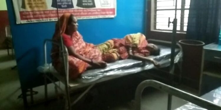 জায়গা নিয়ে বচসার জেরে দুই পরিবারের সংঘর্ষ, জখম ৩