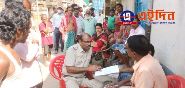 কাটোয়ায় স্বাস্থ্যসাথী কার্ড নিয়ে অভিনব জালিয়াতি, মহিলাদের ১০ হাজার টাকার লোভ দেখিয়ে কার্ড থেকে হাজার হাজার টাকা তুলে আত্মসাতের অভিযোগে গ্রেফতার মহিলা