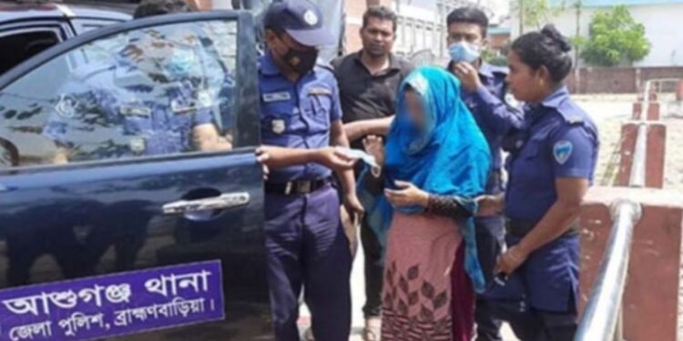 প্রেমিককে পেতে মিষ্টির সঙ্গে বিষ মিশিয়ে নিজের দুই শিশুসন্তানকে খুন, গ্রেফতার ‘খুনি মা’