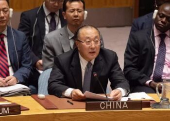 রাশিয়ার বিরুদ্ধে নিষেধাজ্ঞার সমালোচনা করল চীন