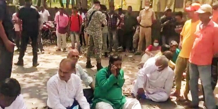 ‘মুখ্যমন্ত্রী বিভ্রান্ত করার চেষ্টা করছেন’ : অধীর চৌধুরী