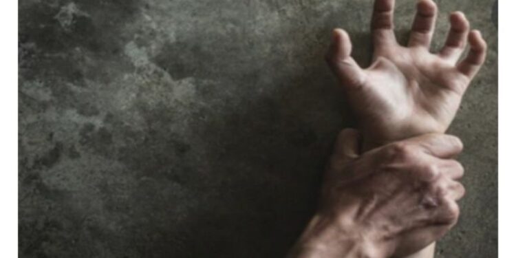 নিজের বাবার লাগাতার ধর্ষণে অন্তঃসত্ত্বা কিশোরী, গ্রেফতার অভিযুক্ত বাবা