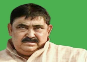 সময় মোটেই ভালো যাচ্ছে না অনুব্রতর, গরু পাচার মামলায় সিবিআইয়ের জেরা ও বগটুই গনহত্যা মামলা থেকে উদ্ধারের জন্য যজ্ঞের আয়োজন