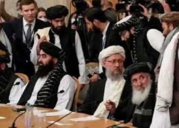 দাড়ি না রাখলে চাকরি খোয়াতে হবে এই দেশে…….