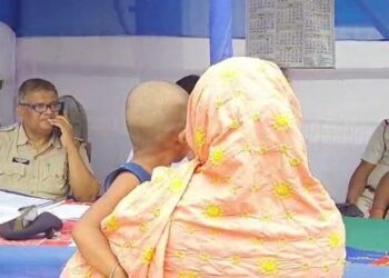 মানিকচকে সাড়ে চার বছরের শিশুকন্যাকে তুলে নিয়ে গিয়ে ধর্ষণের অভিযোগ প্রতিবেশী নাবালকের বিরুদ্ধে, হরিশ্চন্দ্রপুরে কিশোরীকে গনধর্ষণের অভিযোগে গ্রেফতার ২