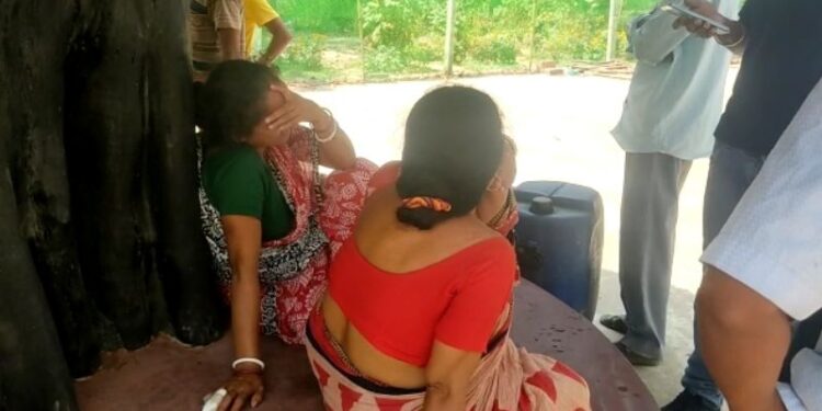 ট্রাক্টর থেকে পড়ে মর্মান্তিক মৃত্যু খালাসির