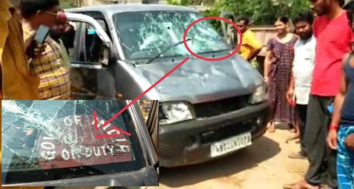 সরকারী স্টিকার লাগানো গাড়িতে চড়ে ছাগল চুরি করতে বেড়িরে ধরা পড়লো দুই ছাগল চোর, গণধোলাই দিয়ে তাঁদের পুলিশের হাতে তুলে দিল গ্রামবাসীরা