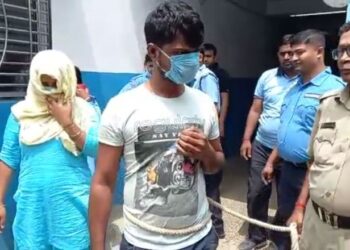 সাউন্ড সিস্টেমের মধ্যে ১২কোটি টাকার ব্রাউন সুগার, পাচার করতে গিয়ে হাতেনাতে ধৃত মুর্শিদাবাদের দম্পতি