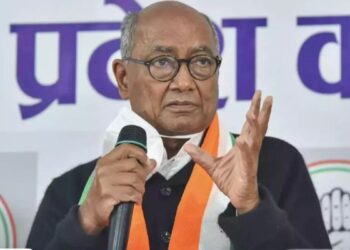 সোশ্যাল মিডিয়ায় সাম্প্রদায়িক উসকানিমূলক পোস্ট করার জন্য গ্রেফতার হতে পারেন কংগ্রেস নেতা দিগ্বিজয় সিং