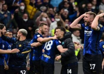 হামবুর্গকে হারিয়ে জার্মান কাপের ফাইনালে ফ্রেইবার্গ, ইতালীয় কাপের ফাইনাল ইন্টার মিলান