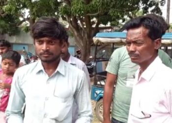 বাংলা আবাস যোজনায় বড়সড় দুর্নীতি  ফাঁস করলেন প্রতারিত উপভোক্তারা