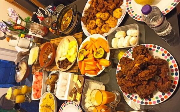 ইফতার খেয়ে অসুস্থ ৯ বিচারকসহ তাঁদের পরিবারের ৩০ সদস্য,গ্রেফতার হোটেল মালিকসহ ৩